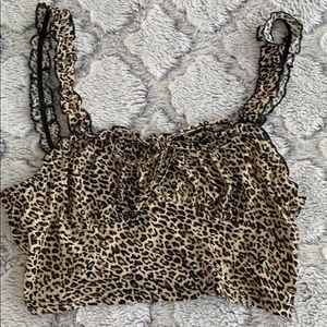 crop top cheetah print